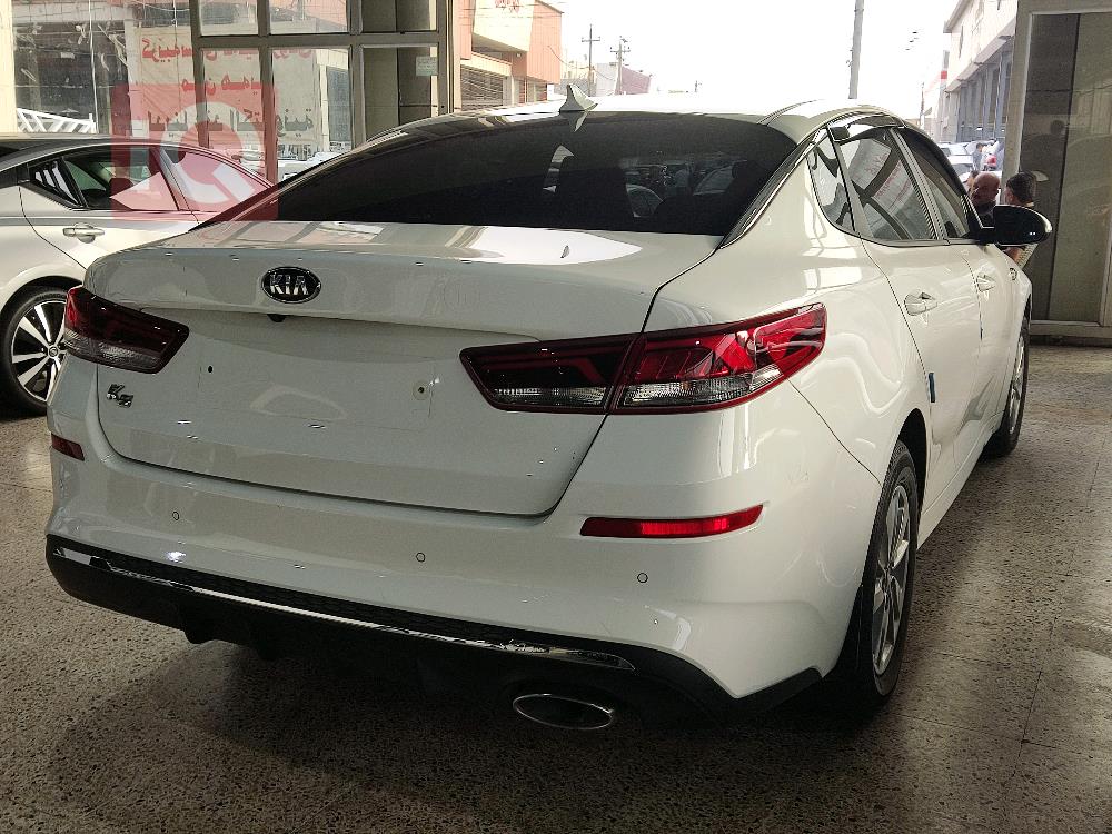 Kia K5